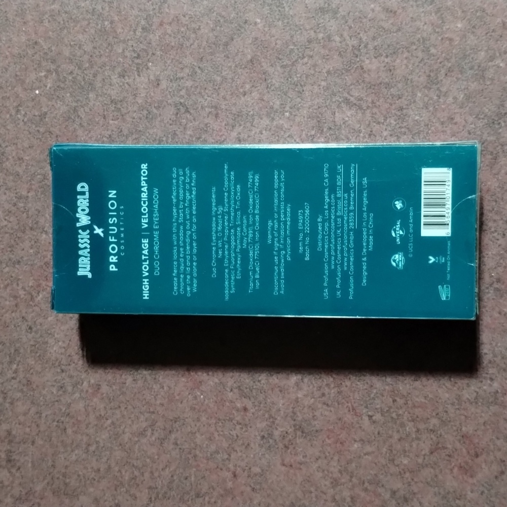 Profusion Cosmetics Duo Chrome Eyeshadow Velociraptor - Picture 2 of 2
